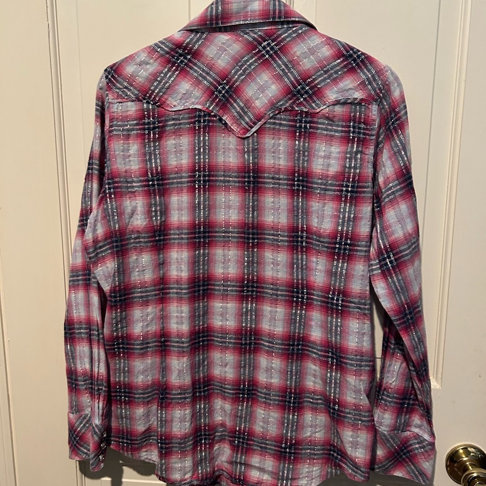 Ariat Pink plaid snap front blouse - LARGE - Picture 6 of 6